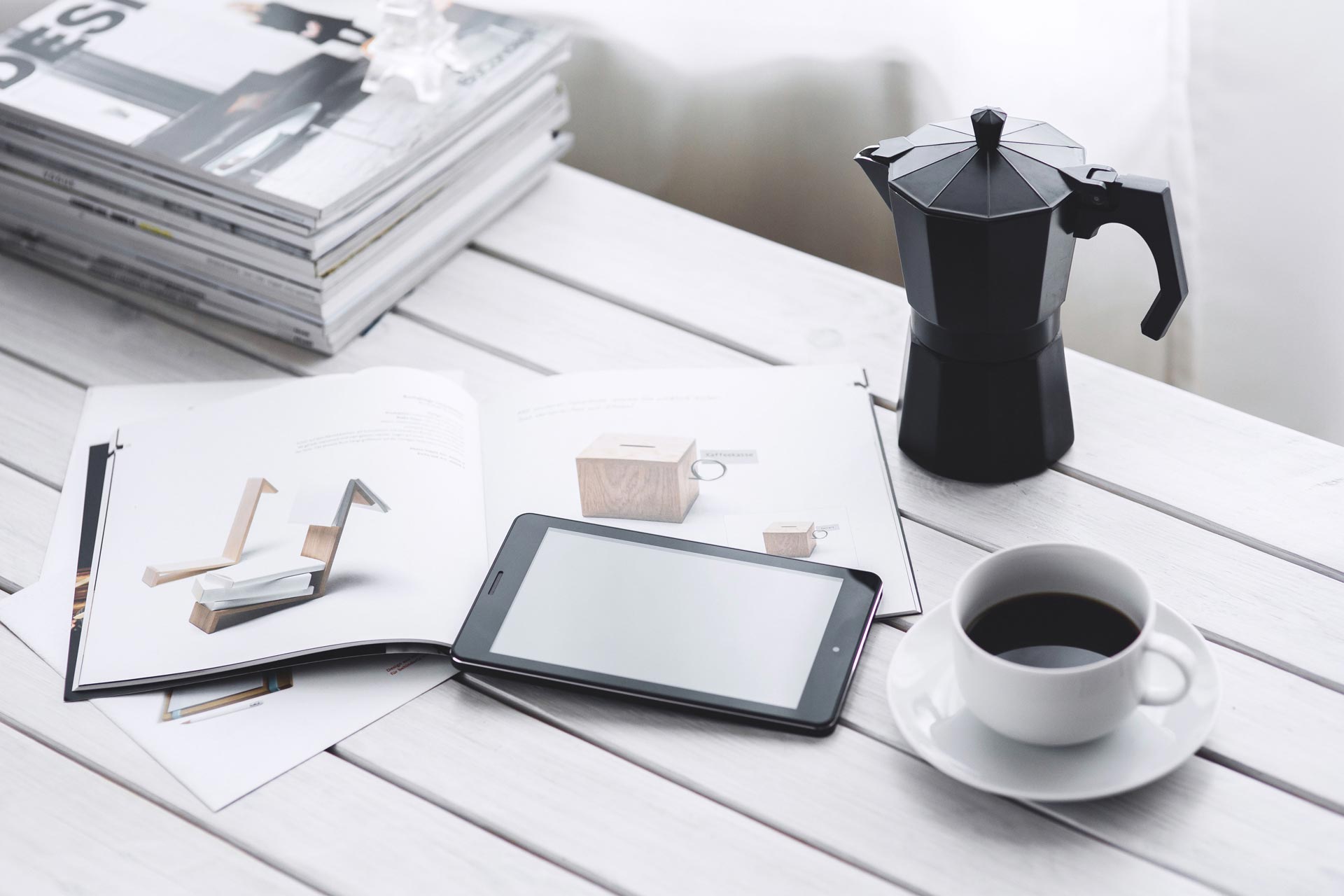 Contemporary breakfast